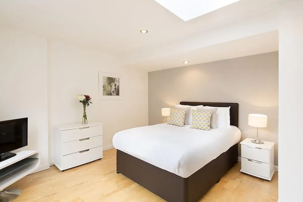 Q Monument One Hotel London
